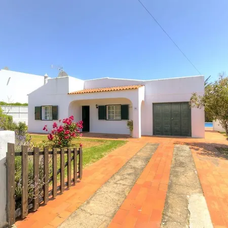 In Carvoeiro With 2 Bedrooms And Private Pool - Short Walk To Local Restaurant Villa